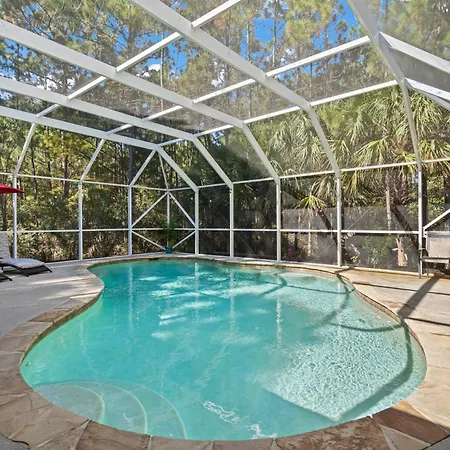 Navarre Oasis - Heated Saltwater Pool, Hot Tub & Game Room - Minutes From The Beach!